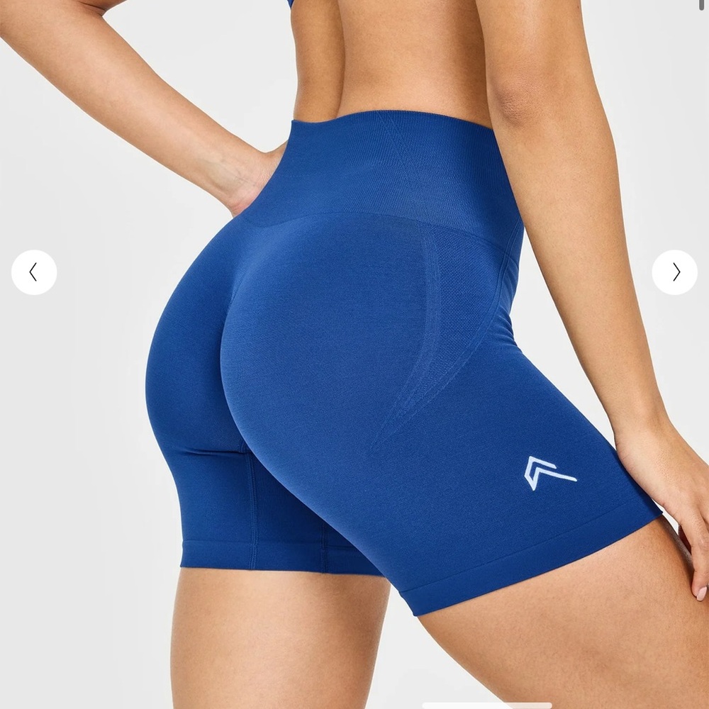 GENTLY WORN ONER ACTIVE EFFORTLESS SHORTS NO PILLING *runs small*